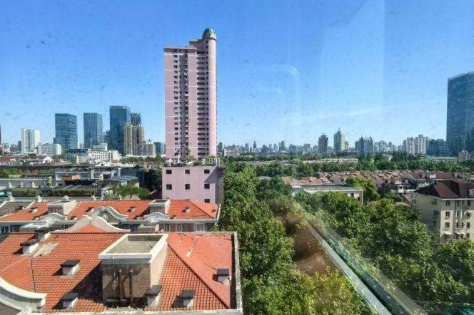 High-rise Bright 2br Apt in Fumin Apt