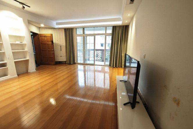 Kingswell Garden — Expansive 3BR with Floor Heating — 23,000 RMB