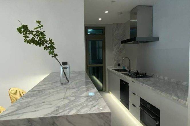 2BR 2BTH near NanJing West RD M2/12/13