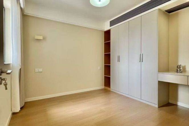 2br wuning rd station