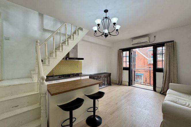 Kangding rd./Wuding rd. 1Br duplex 1Balcony, Line 7/14