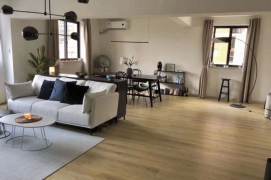 Changping rd Big 1br  /  Spacious / Bright / Modern/ Quiet /  elevator