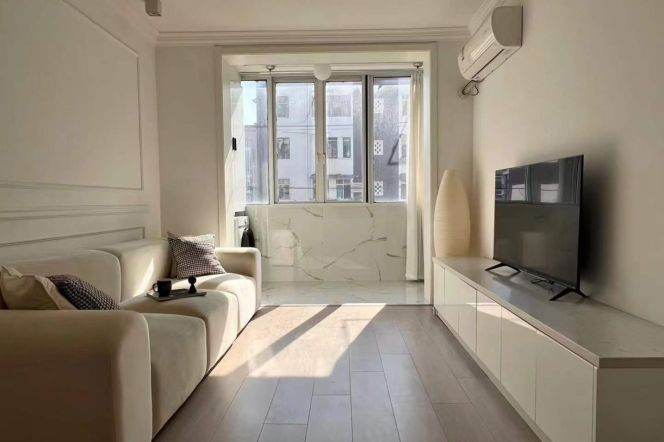 line3/4/10 hongqiao rd. 1bed elevator 3rd floor 