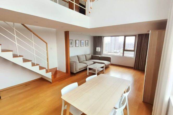 2BR, Next to Subway & Malls, Key, New, Clean , good quality, 11.8K