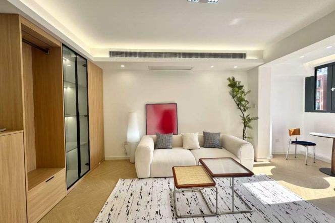 jing'an temple elevator 1Br/big living room@L2/7/14