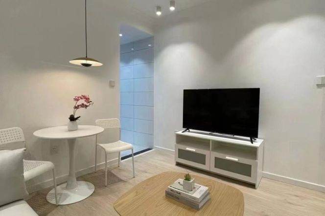 Modern 1br 1lr/bright room/cozy&quiet/brand furniture,Jiaotong uni@L10/11