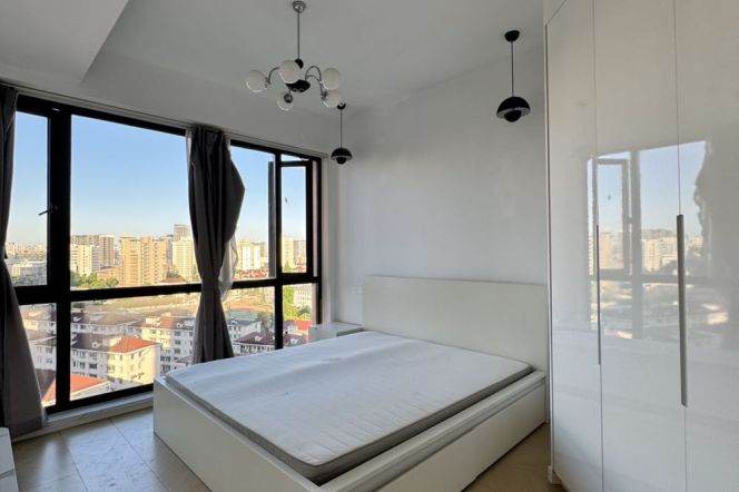 Impressive 3Br-3bathr 160Sqm + Scenic windows | Xujiahui CBD | Shanghai Stadium Mt