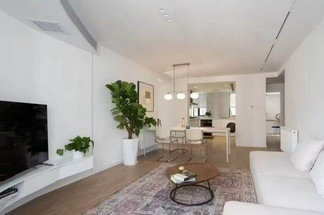 Xikang rd/Aomen rd wall heating 2+1br/2lv/2bt apt wt balcony; L135