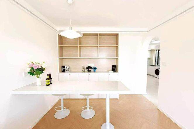 zhenping rd elevator 1BR/big living room@L3/4/7