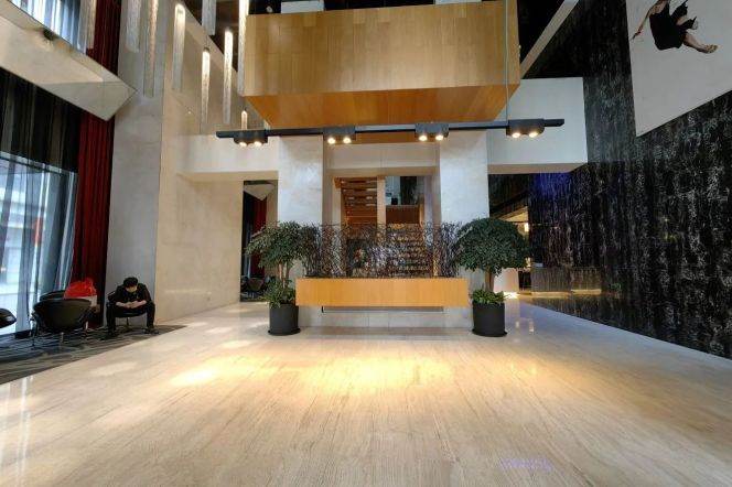 One BR loft apt gym included nr L7 Langao Rd with easy access to ECNU for long&short rent