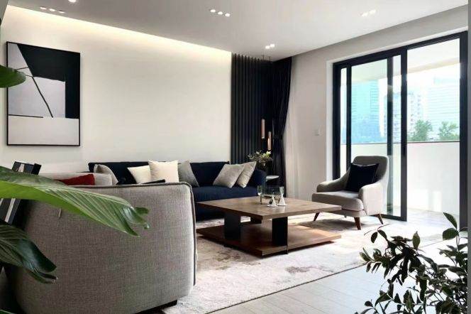 modern big 4brs floor heating open balcony near Jing an temple 42K