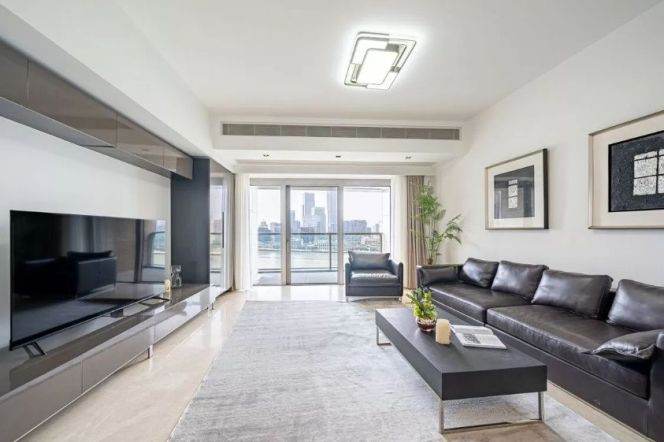 modern big 2brs floor heating open balcony nice river view beside Huang pu river 