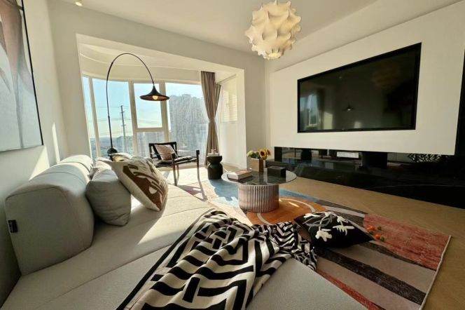 modern 3brs floor heating modern furniture in Hong qiao line 2 Su zhou river 