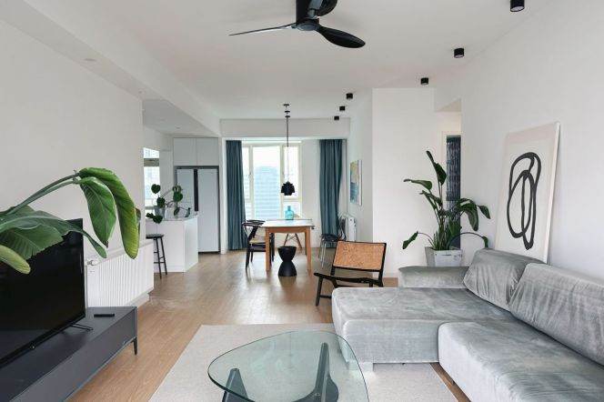 West nanjing rd 2br170sqm good view