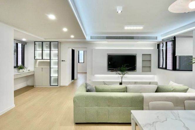 Good view/modern 2br 2lr+Study/bright room/central AC,Zhongshan park@L2/3/4