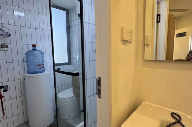 Impressive 3Br-3bathr 160Sqm + Scenic windows | Xujiahui CBD | Shanghai Stadium Mt