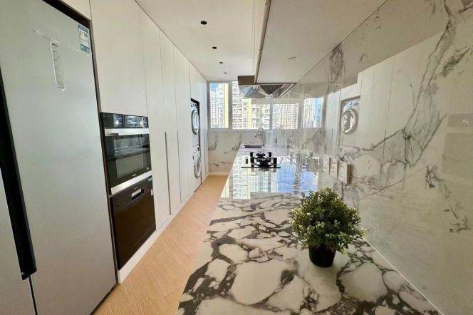 modern 3brs floor heating modern furniture in Hong qiao line 2 Su zhou river 