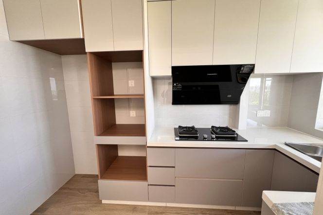 Brand new Quality 2br apt,CA,floor heating,close to Korean Town,Metro Line 9