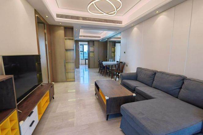 Nice compound 3 br with floor heating easy to HuiLi School & Wellington shanghai,L 6/8/11