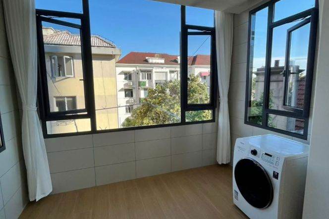 2 Brs with Brand-new Dec/Oven/Dryer, 90 sqm @ Jingan temple L2&7