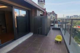 Spacious 4 br+3 baths with big terrace easy to Wellington shanghai. L 6/8/11