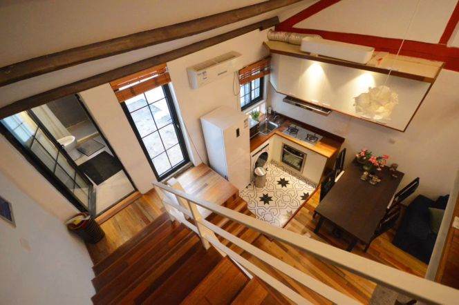 Valuable Huaihai/Maoming Rd 2BR with Terrace/Wallheating/Oven 10.5K 