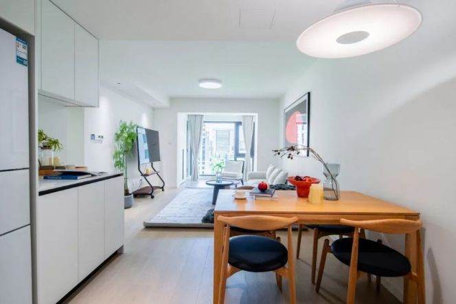 Beautiful 2bedrooms Apt+Floor heating+central AC+oven@Wuzhong Rd