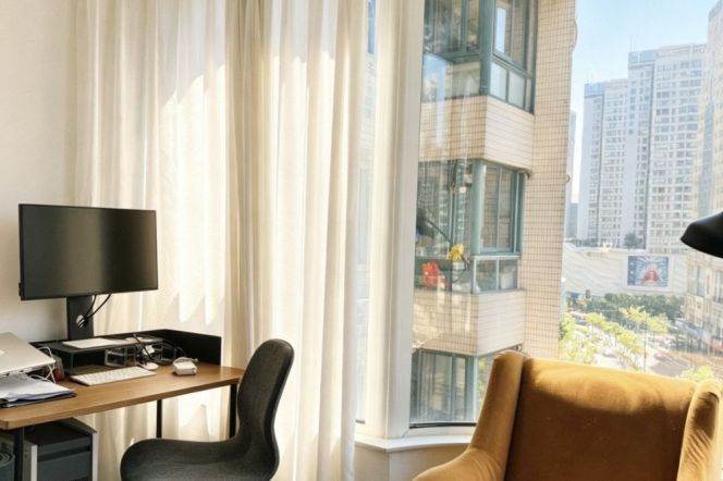 Da’an Garden -Quality Flat- Bright- Quiet room -Elevator- English Speaking Landlady - Jing’an