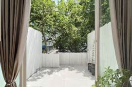 Furnished 1br w/ Patio-Line 10