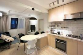  Good value 2br 2baths apt @Hengshan rd Line 1&10 
