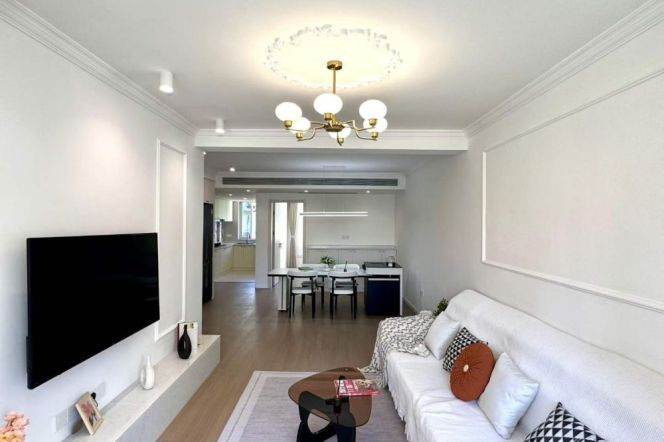  Homey 2br apt nr Jiashan Rd  Line 9&12