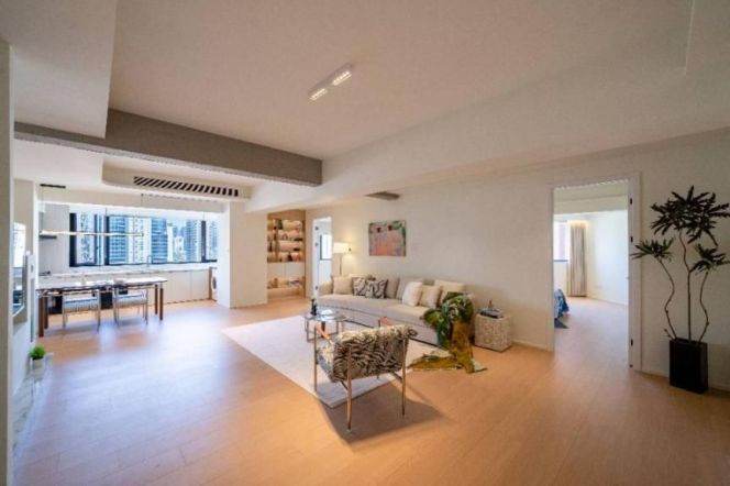 Beautiful 3bedrooms elevator Apt+floor heating+central AC+dishwasher@ Changping Rd