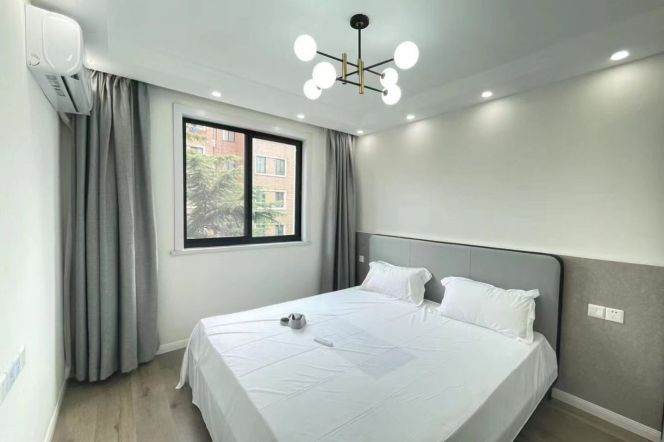 Longhua/spacious 2br 2lr/all bright room/big living room/brand furniture,@L11/12