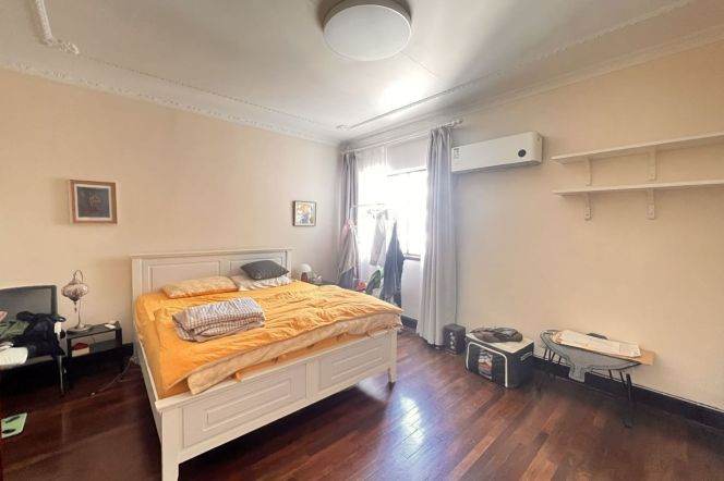 1 Big Br with Balcony & Terrace, Oven, 80 sqm @ Shanghai Library L10