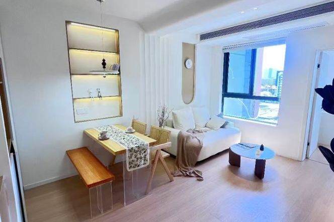 Freshly renovated 1br,CA,floor heating,close to Line 9,Korean Town