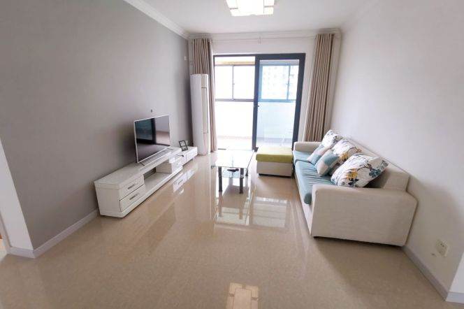 Spacious 2BR near Caohejing /Line 12 Hongcao Rd. 