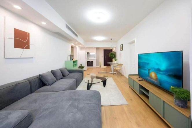 15.8k Spacious 2Br with floor heating Nr Wuding Rd.line14