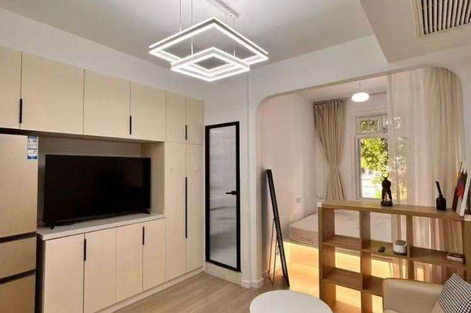 hengshan rd station one bedroom