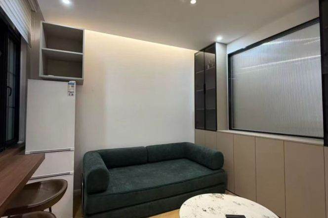 Modern 1Br/1Lr/1Bt apt nr Jingan temple,M2/7/14
