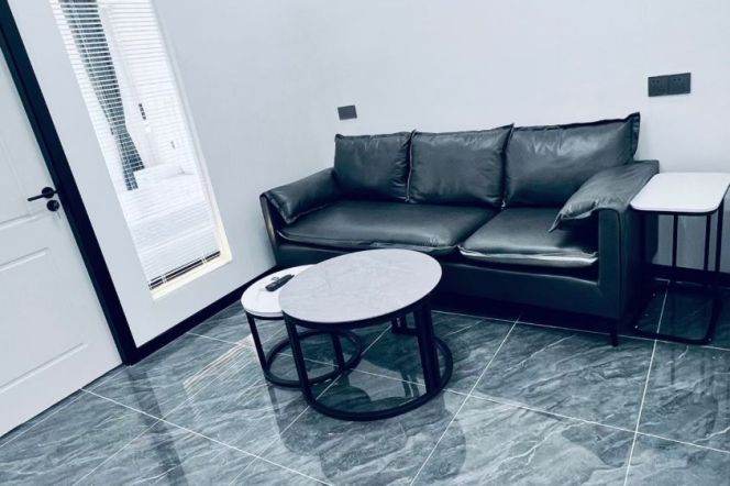 jinshajiang rd station one bedroom