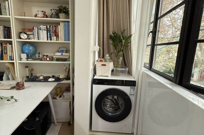 Good location nice 1br 1lr w high-end appliances near IAPM and Jiashan rd Line 9/12 