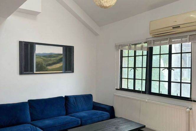 Valuable Xinle/Shaanxi Rd 3BR+3BA with Terrace/Wallheaing 16.5K 