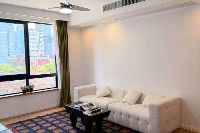 12.5k Nice 1Br with floor heating in Yunhe Garden Nr Jing'an Temple line2/7/14