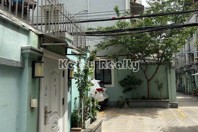 Private yard 1BR APT  Oven Nr Shanxi(s) Rd 7.3k
