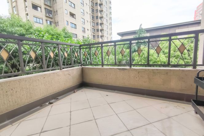 2BR 2BA Luxury Apartment | Fully Furnished