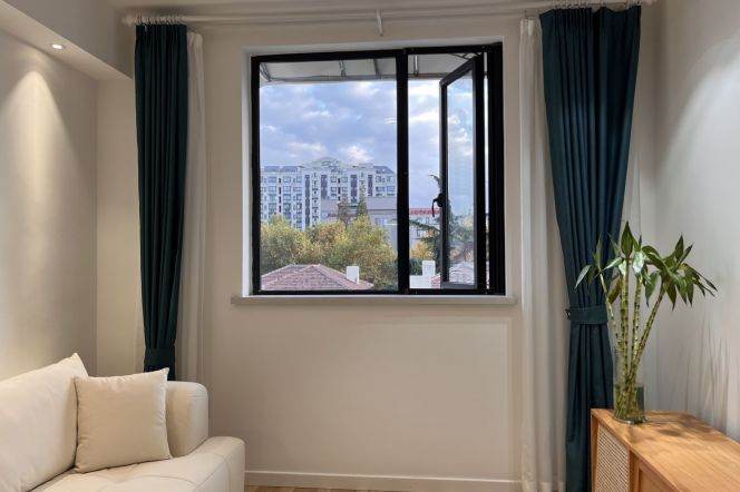 Standard 1Br | Next to L2/11 Jiangsu Rd & Zhongshan Park  | Great sunshine | 9.5K