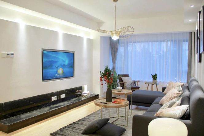 Well Renovated 3BR 2BA Apt w/Floor Heating in One Park/Jing'an Temple