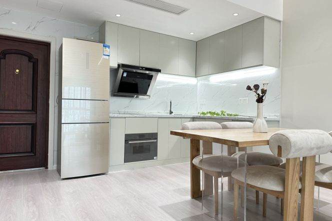 2BR 2BTH w/ Floor Heating nr JiangSu Road M2/11