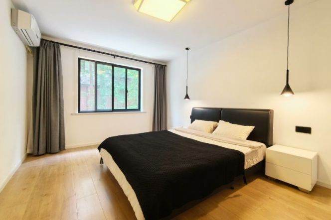 9.5k Cozy 2Br with floor heating Nr Changping Rd.line7