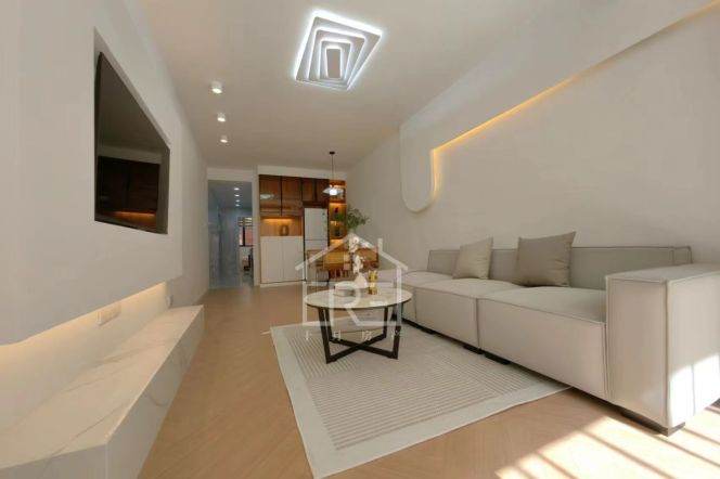 Big terrace one bedroom Apt+central AC+dryer+oven @ Zhongshan Park